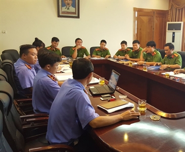 Viện KSND quận Long Biên và Cơ quan CSĐT Công an quận tổ chức Hội nghị quán...